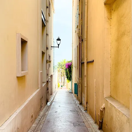 Apartment Le Clemenceau By Apirent #cosy #200m Des Plages #wifi