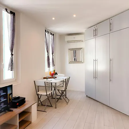 Le Clemenceau By Apirent #cosy #200m Des Plages #wifi Apartment Cannes