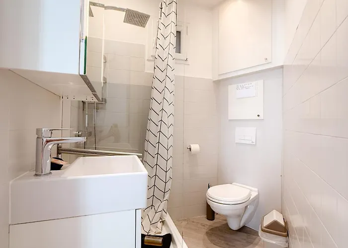 شقة Le Clemenceau By Apirent #cosy #200m Des Plages #wifi