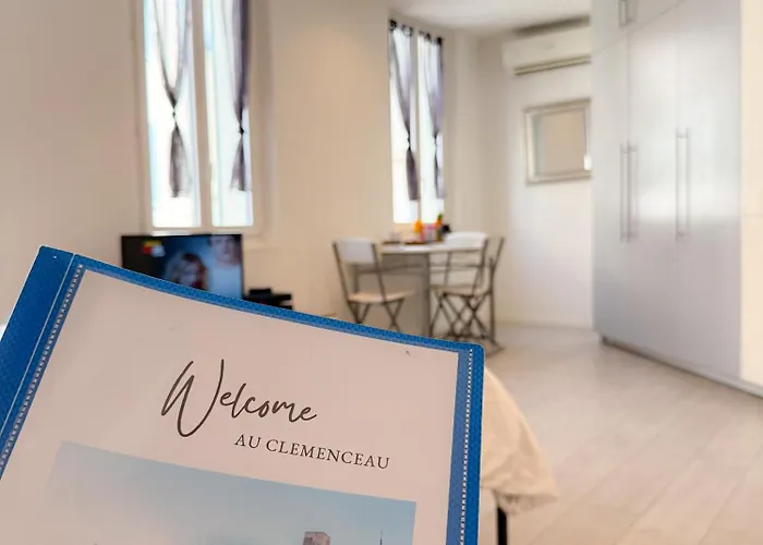 Le Clemenceau By Apirent #cosy #200m Des Plages #wifi * كان