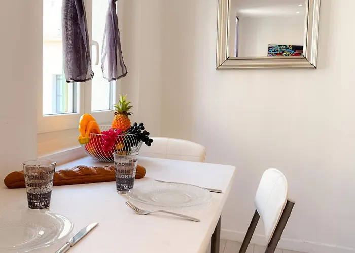 شقة Le Clemenceau By Apirent #cosy #200m Des Plages #wifi كان