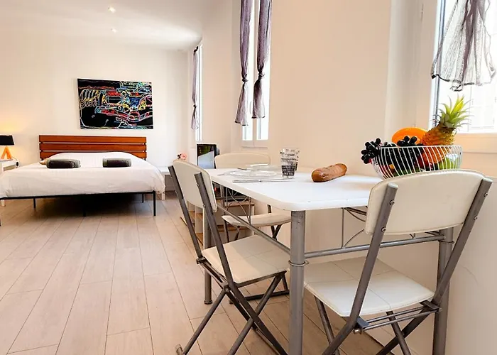 Le Clemenceau By Apirent #cosy #200m Des Plages #wifi شقة كان