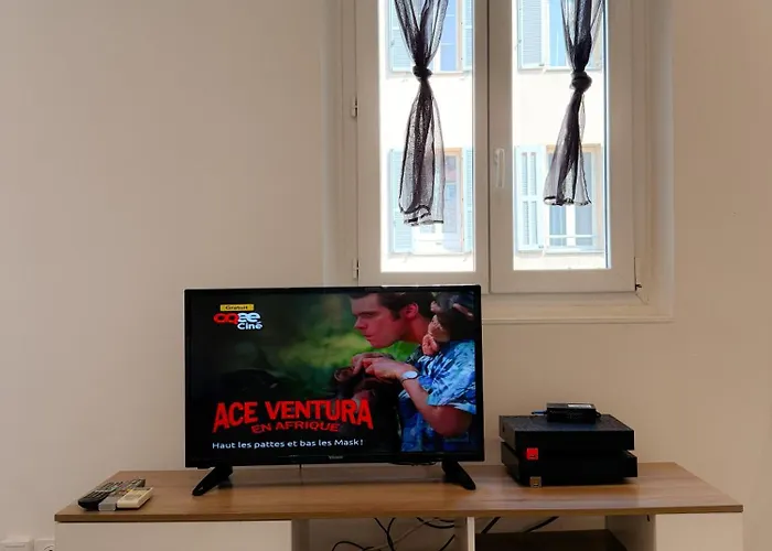 شقة Le Clemenceau By Apirent #cosy #200m Des Plages #wifi